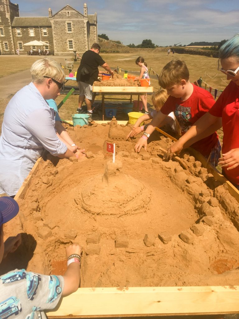 sand art workshops families