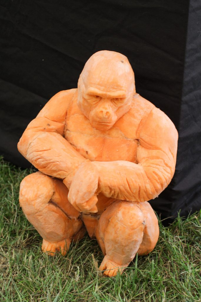 carved vegetable gorilla