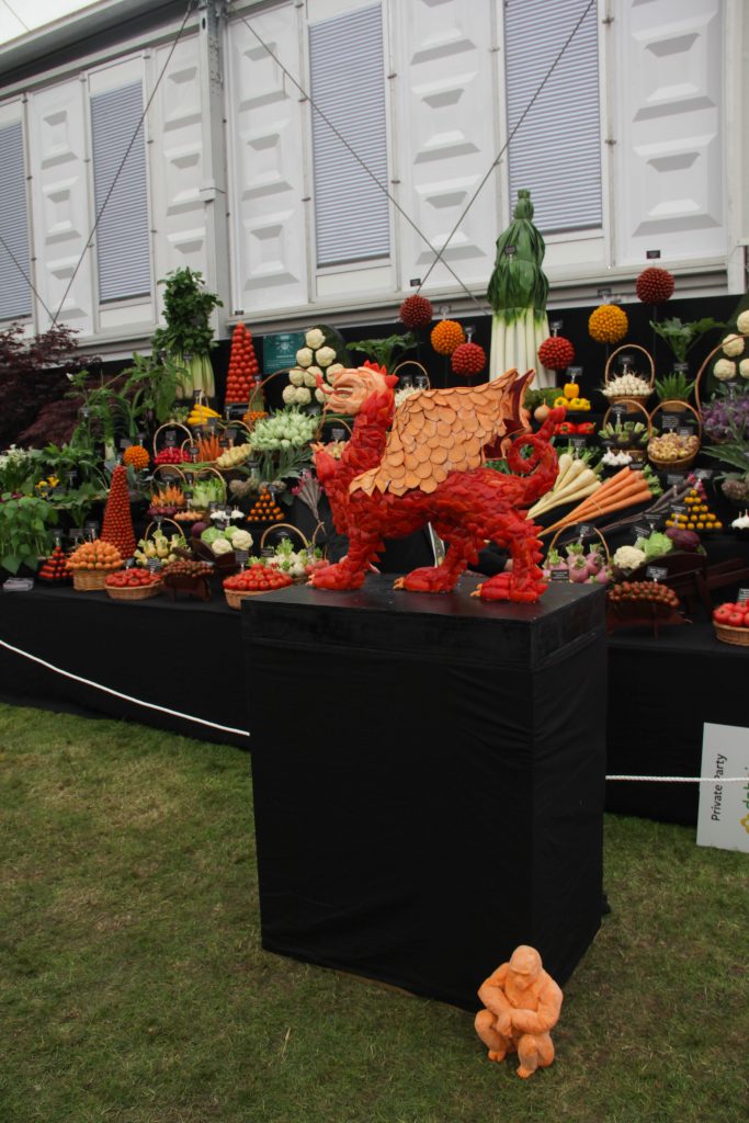 vegetable sculpture Chelsea flower show