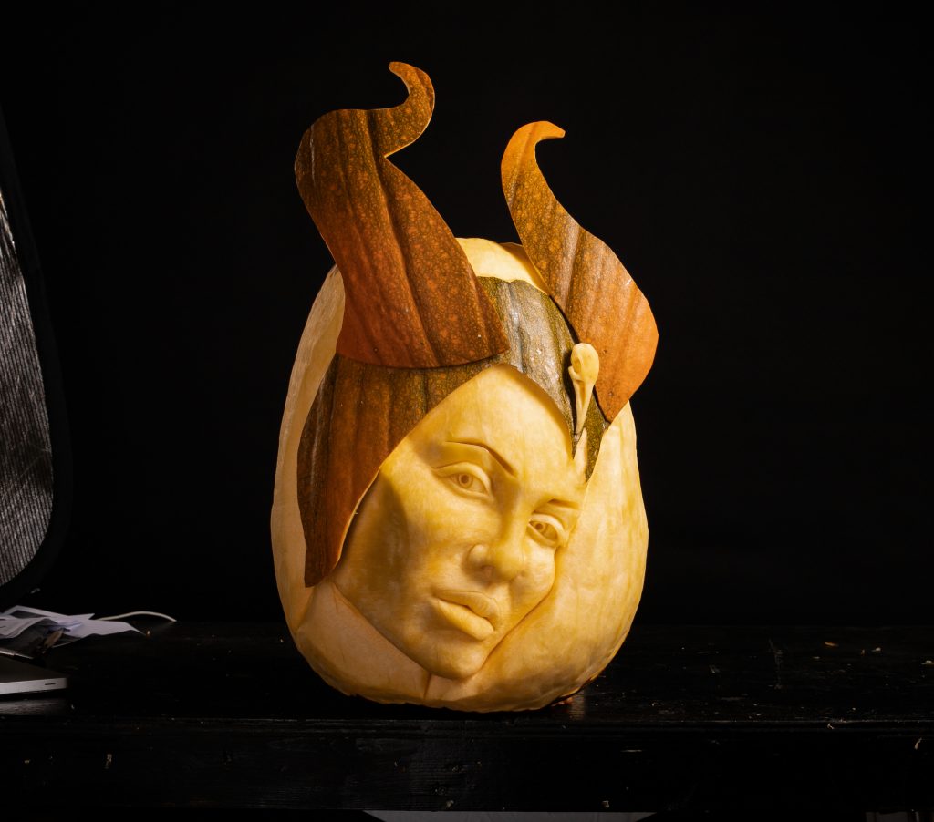 celebrity carved pumpkin