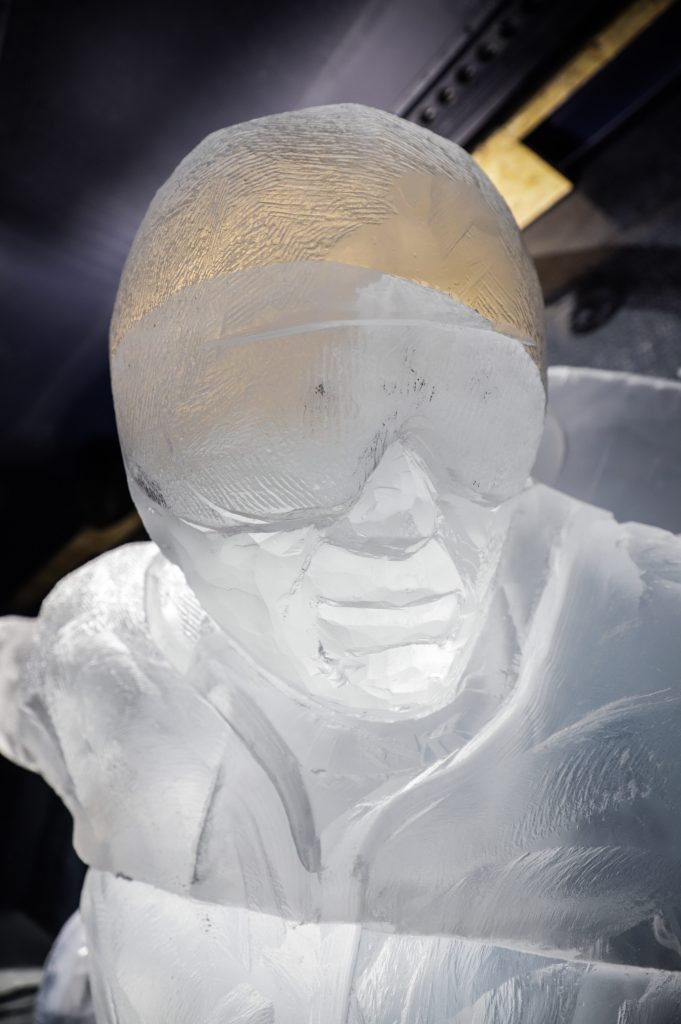 ice sculpture scotland