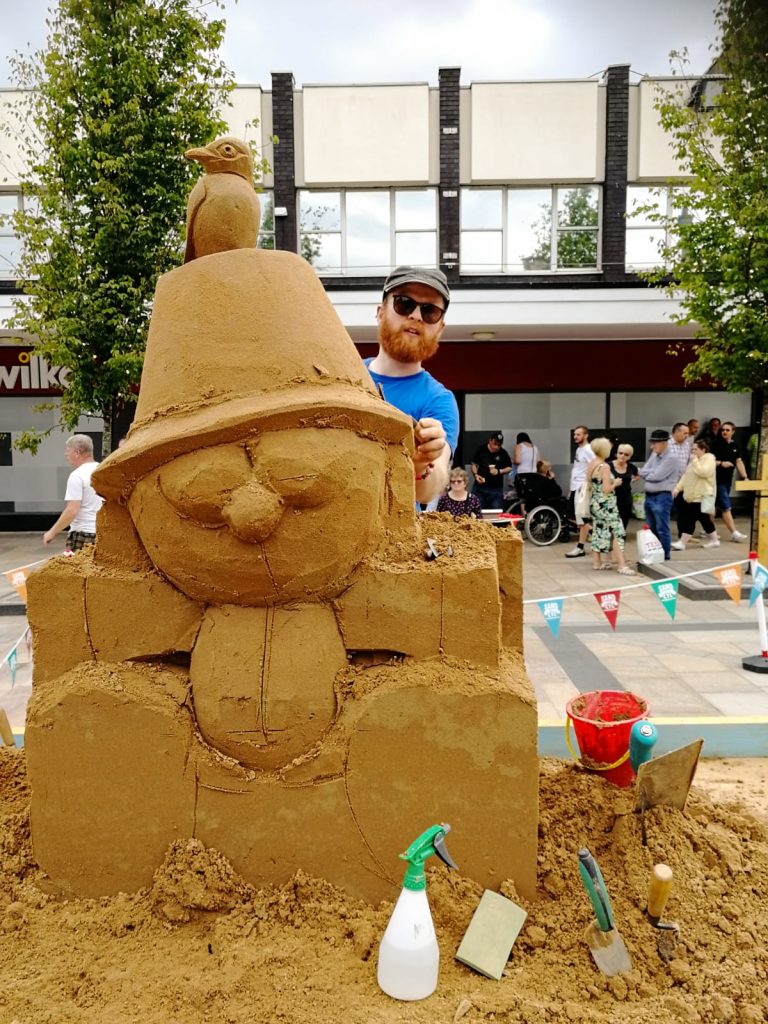 live sand sculpture uk