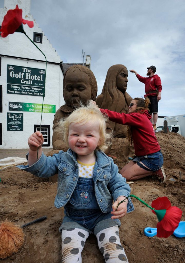 Florence wardley jamie wardley claire jamieson sand sculpture somme crail