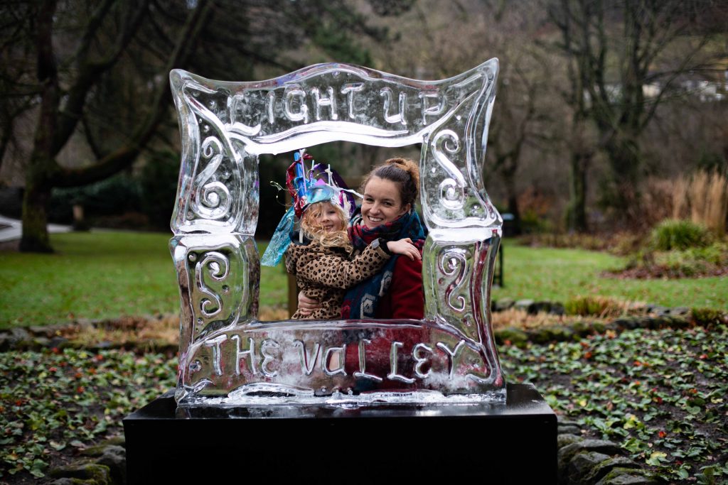 interactive_ice_sculptures_uk